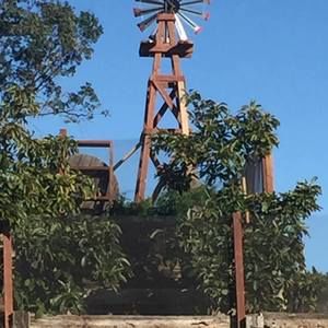 Meet your Posher, Sunset ranch